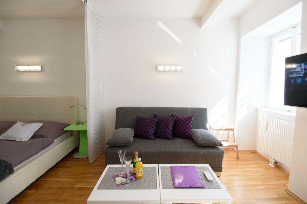 Design Apartment - Centrally Located Vienna Esterno foto