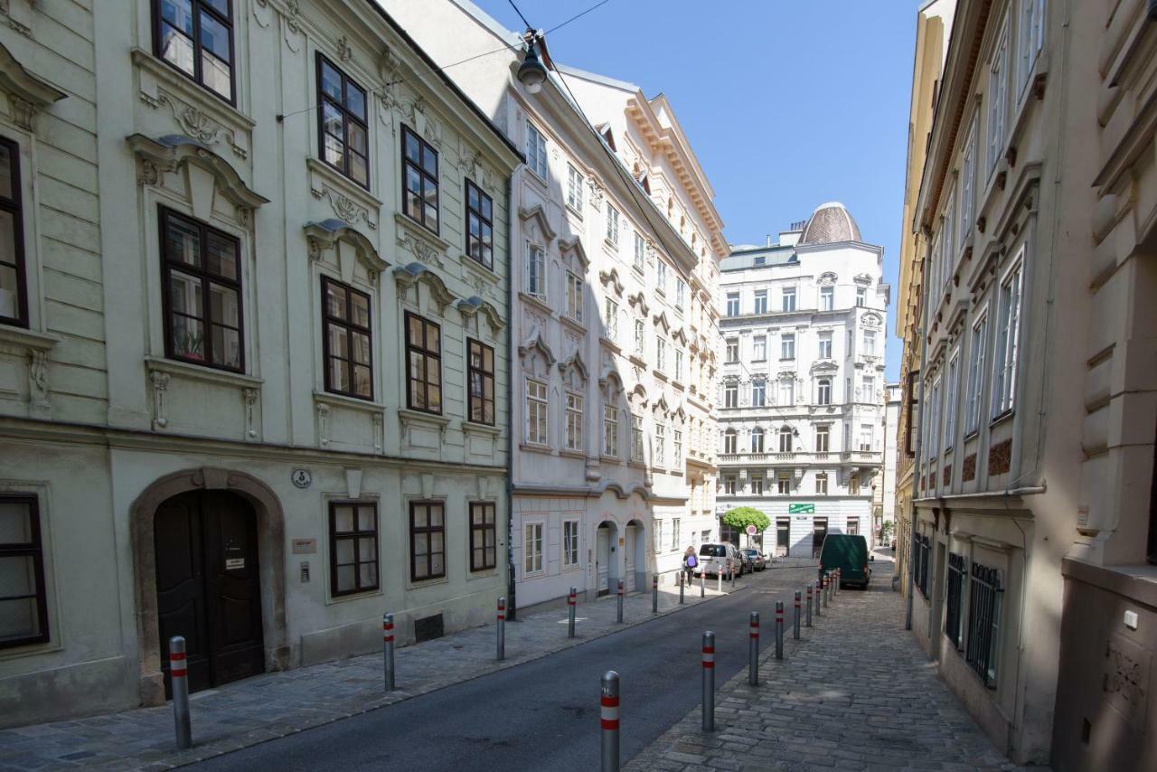 Design Apartment - Centrally Located Vienna Esterno foto