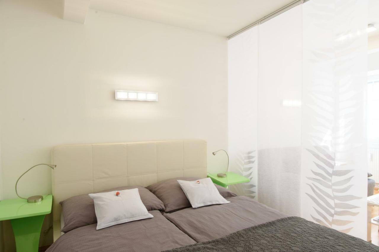 Design Apartment - Centrally Located Vienna Esterno foto